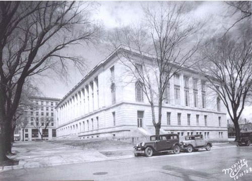 Historical Image of the Madison Municipal Building